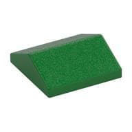 Brick Sloped 33° 2 x 2 Double em Verde