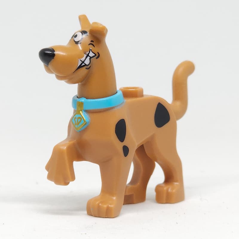 Scooby-Doo with Scared, Clenched Teeth