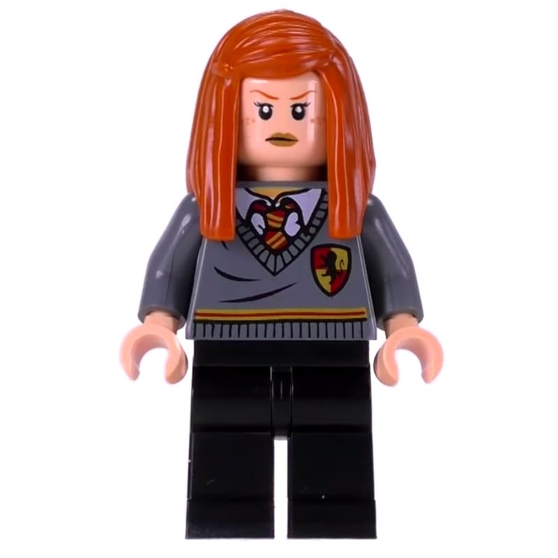 Ginny Weasley, Gryffindor Sweater with Crest