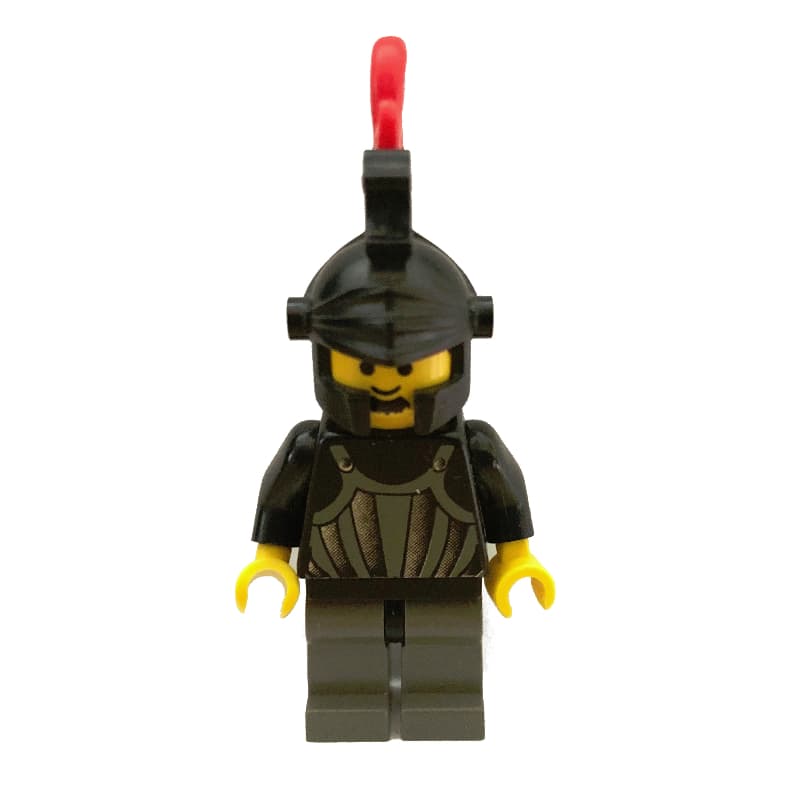 Knight (Fright Knights) - Black Helmet, Red Triple-Plume