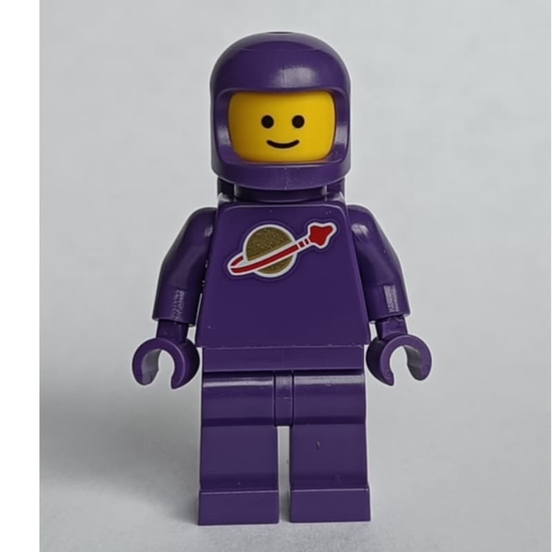 Classic Spaceman, Dark Purple with Airtanks (The Dreamer)