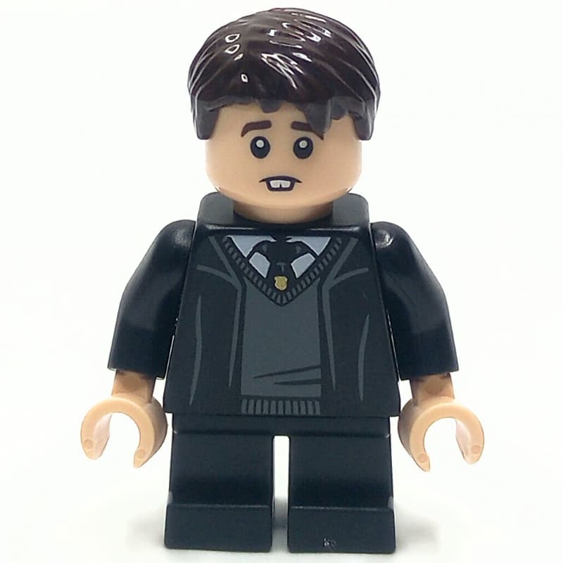 Neville Longbottom, Black Robes, Short Legs
